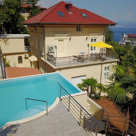 Apartments Villa Atta Opatija Exterior foto