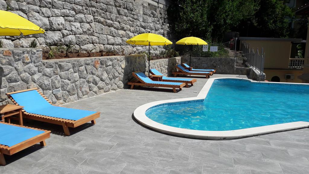Apartments Villa Atta Opatija Exterior foto